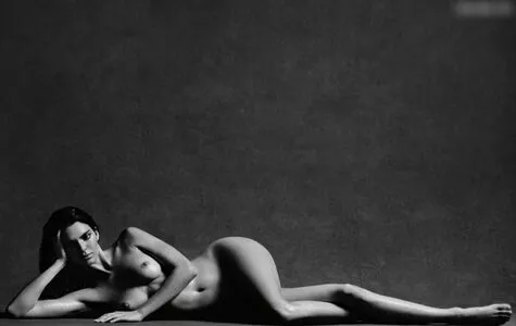 Kendall Jenner / KendallJenner nude photo #3330