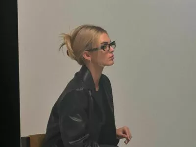 Kendall Jenner / KendallJenner nude photo #3799