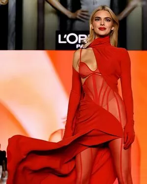 Kendall Jenner / KendallJenner nude photo #3825