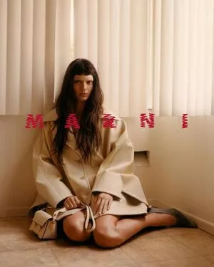 Kendall Jenner / KendallJenner nude photo #3968