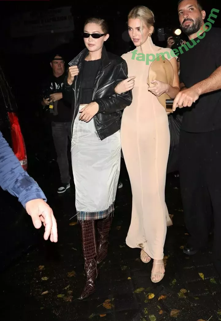 Kendall Jenner nude photo #3832 (KendallJenner)