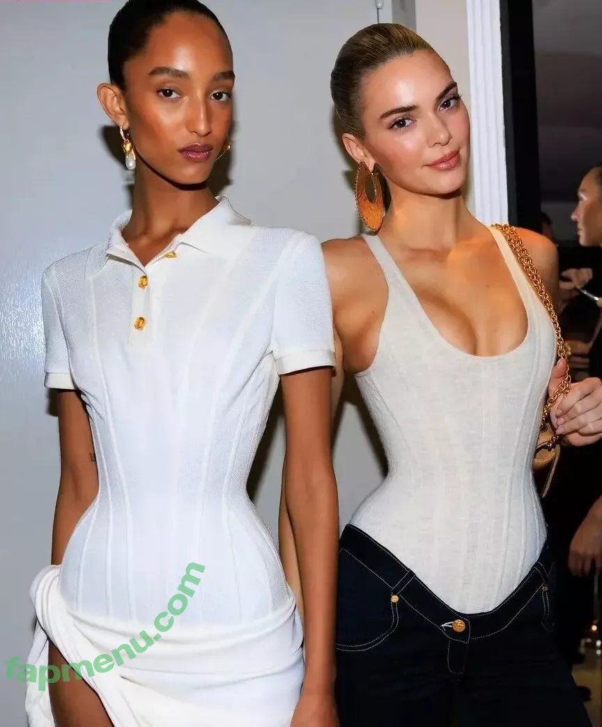 Kendall Jenner nude photo #3928 (KendallJenner)