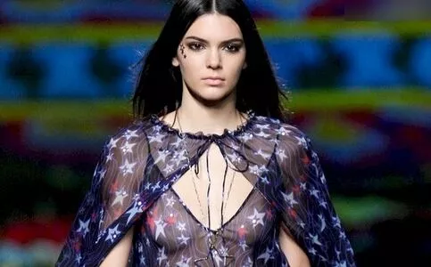 Kendall Jenner / KendallJenner nude photo #4039