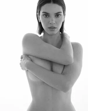 Kendall Jenner / KendallJenner nude photo #4121