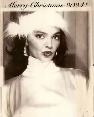 Kendall Jenner / KendallJenner nude photo #4249