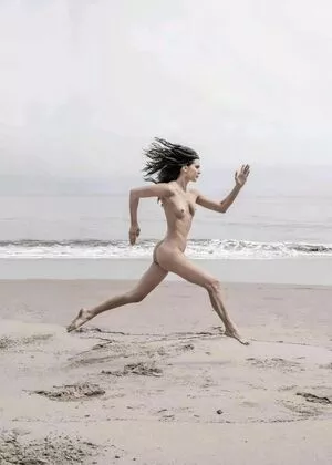 Kendall Jenner / KendallJenner nude photo #4281