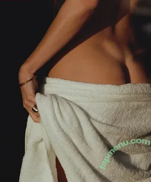 Kendall Jenner / KendallJenner nude photo #4645