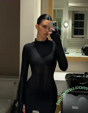 Kendall Jenner / KendallJenner nude photo #4944