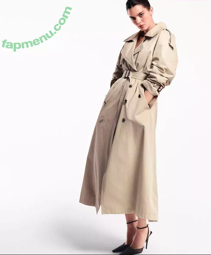 Kendall Jenner nude photo #4271 (KendallJenner)