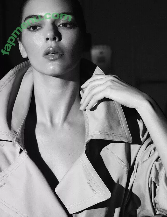 Kendall Jenner nude photo #4365 (KendallJenner)