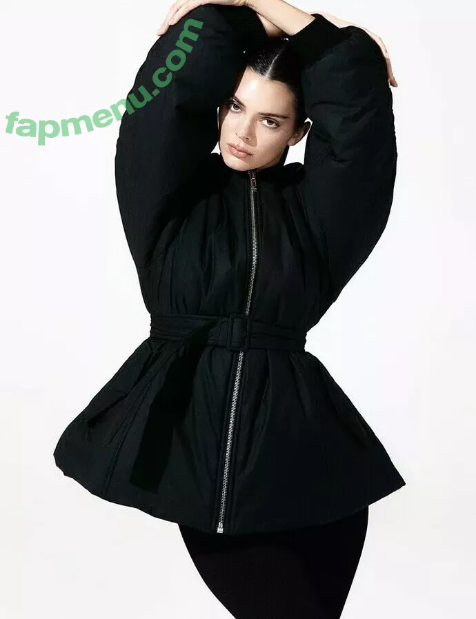 Kendall Jenner nude photo #4372 (KendallJenner)