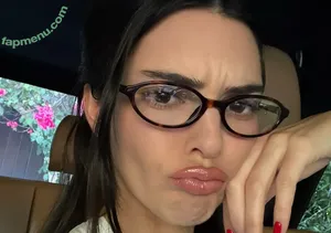 Kendall Jenner / KendallJenner nude photo #5308