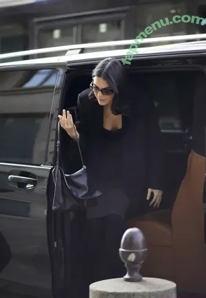 Kendall Jenner / KendallJenner nude photo #5412