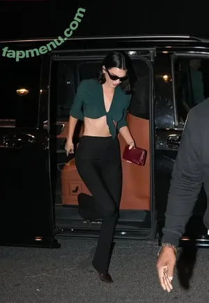 Kendall Jenner / KendallJenner nude photo #5448