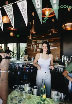 Kendall Jenner / KendallJenner nude photo #5503