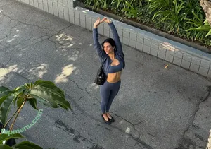 Kendall Jenner / KendallJenner nude photo #5568