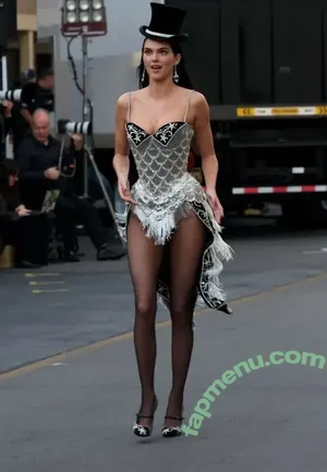 Kendall Jenner / KendallJenner nude photo #5579