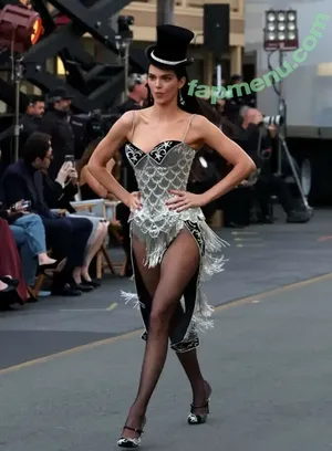 Kendall Jenner / KendallJenner nude photo #5583