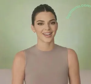 Kendall Jenner / KendallJenner nude photo #5646