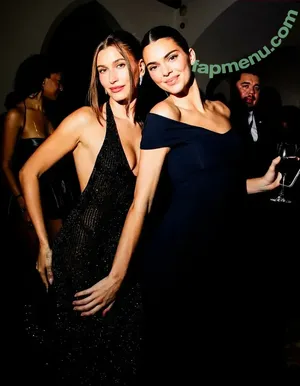 Kendall Jenner / KendallJenner nude photo #5661