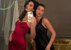 Kendall Jenner / KendallJenner nude photo #5663