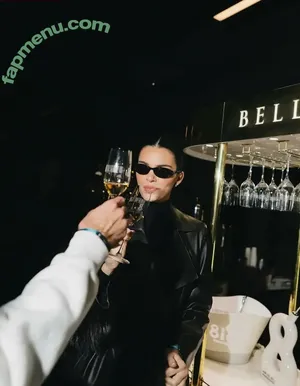 Kendall Jenner / KendallJenner nude photo #5676