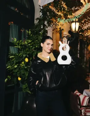 Kendall Jenner / KendallJenner nude photo #5679