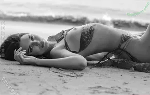 Kendall Jenner / KendallJenner nude photo #5782