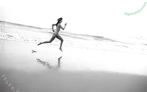 Kendall Jenner / KendallJenner nude photo #5794