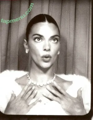 Kendall Jenner / KendallJenner nude photo #5813