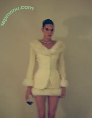 Kendall Jenner / KendallJenner nude photo #5821