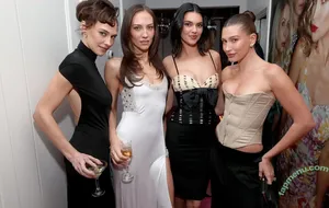 Kendall Jenner / KendallJenner nude photo #5830