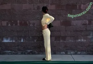 Kendall Jenner / KendallJenner nude photo #5846