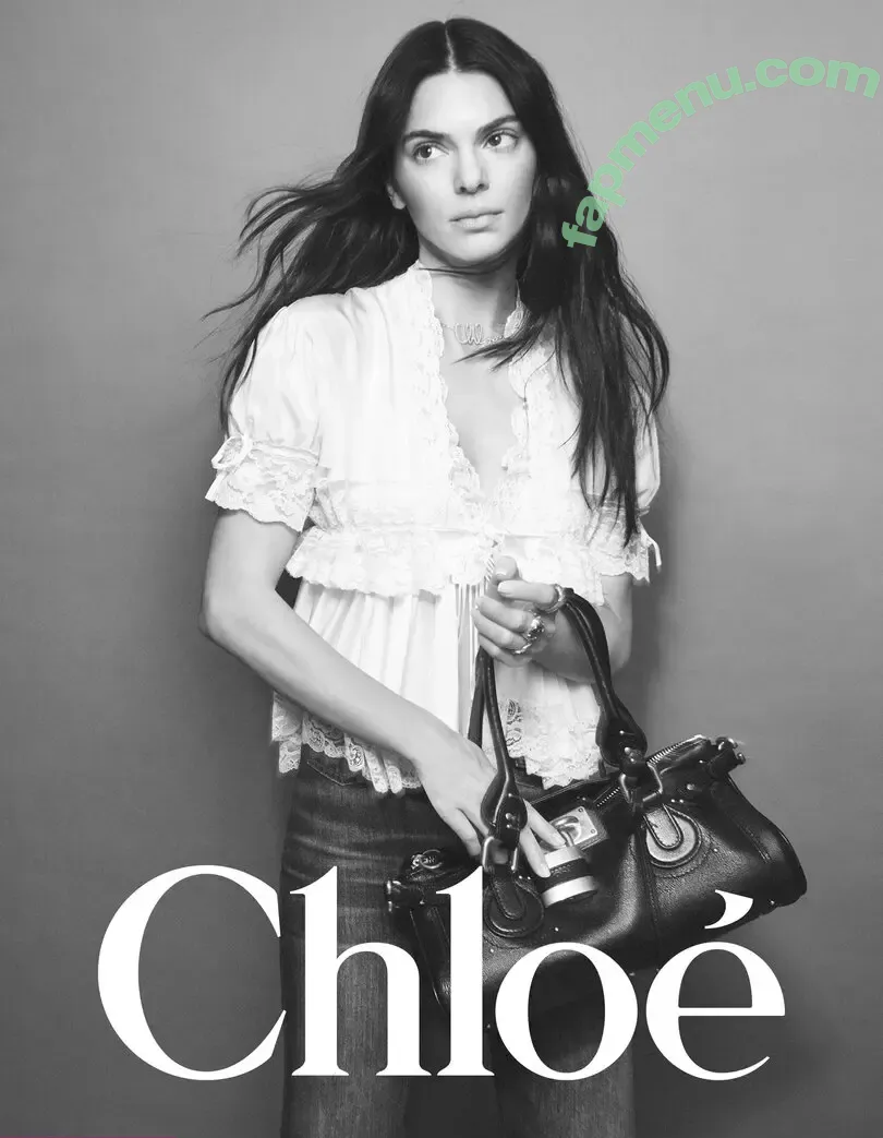 Kendall Jenner nude photo #5349 (KendallJenner)