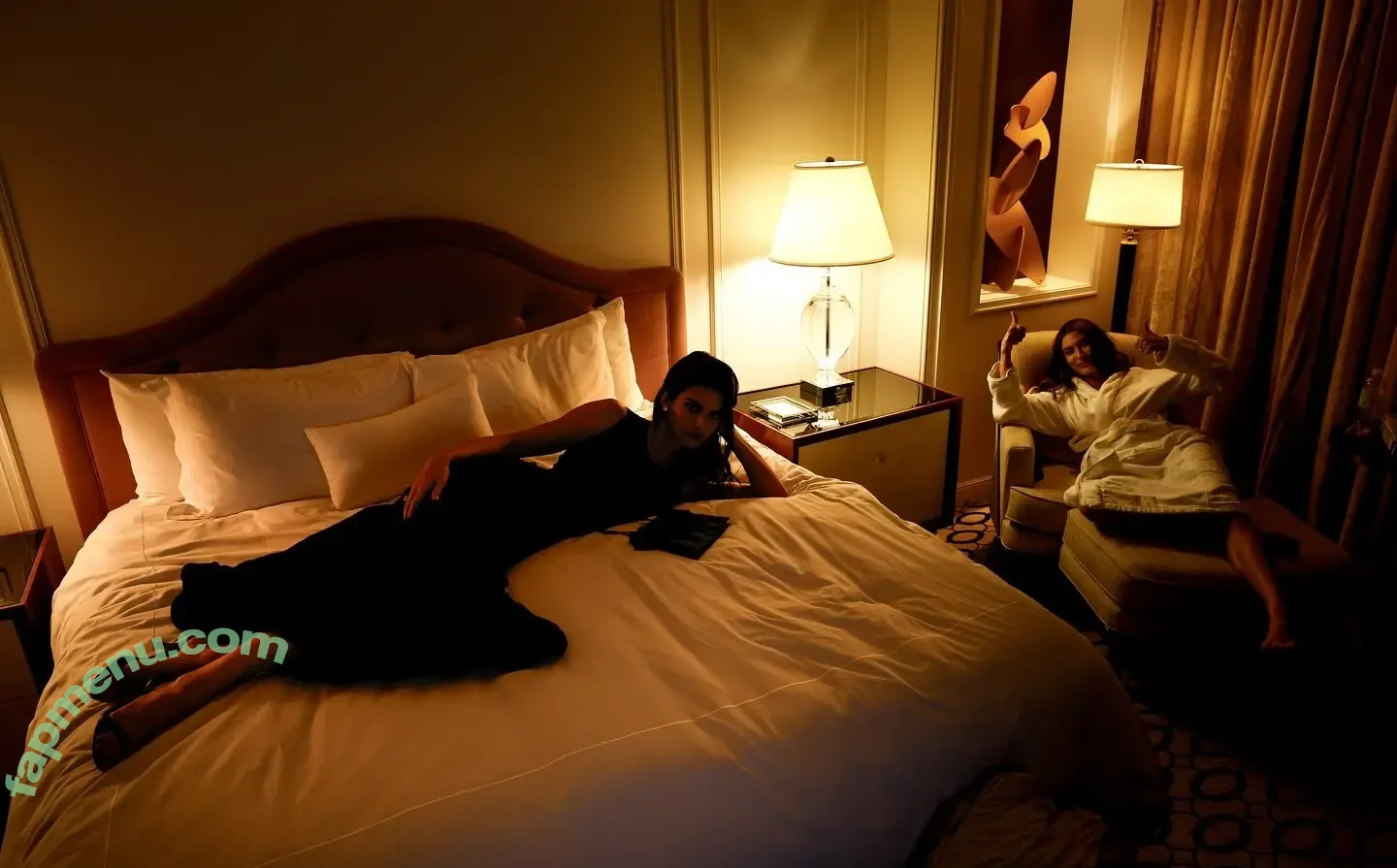 Kendall Jenner nude photo #5549 (KendallJenner)