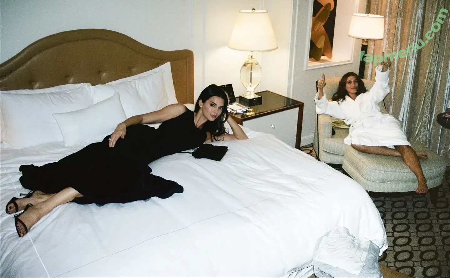 Kendall Jenner nude photo #5559 (KendallJenner)