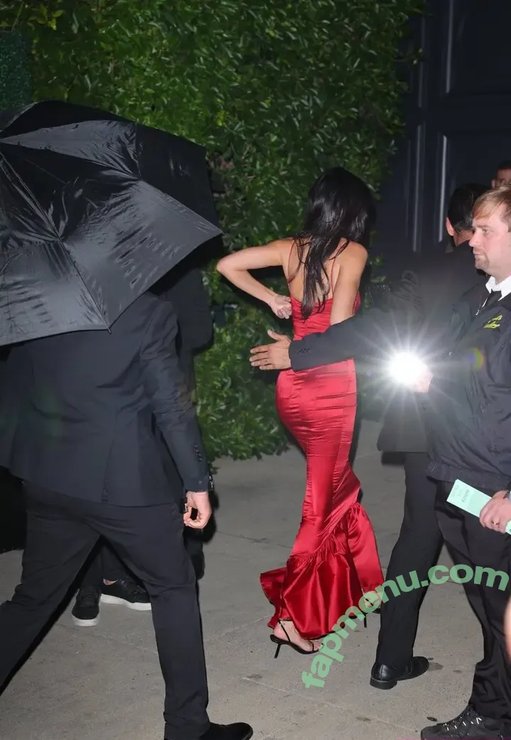 Kendall Jenner nude photo #5617 (KendallJenner)