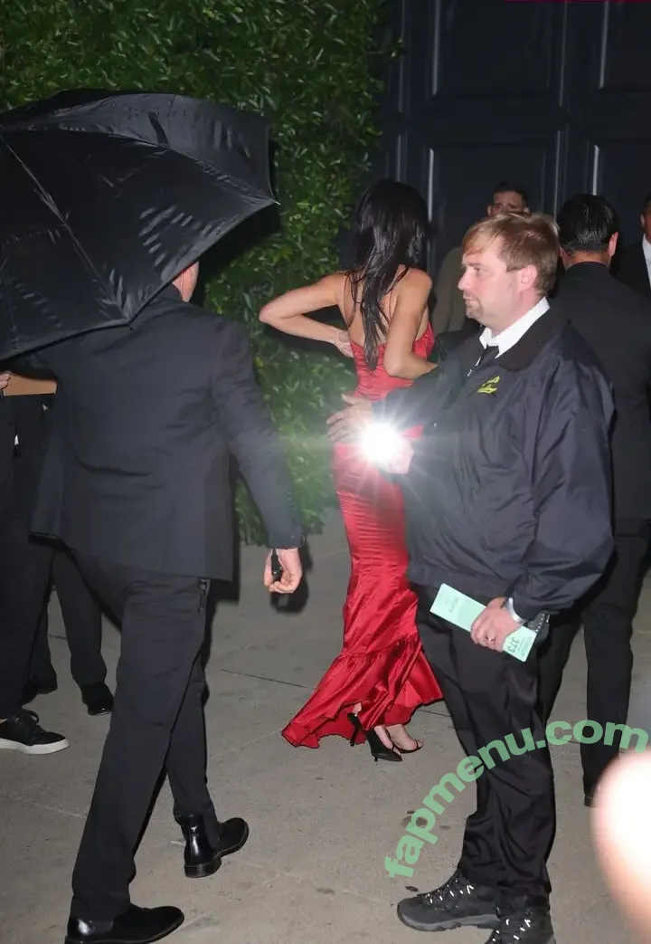 Kendall Jenner nude photo #5621 (KendallJenner)