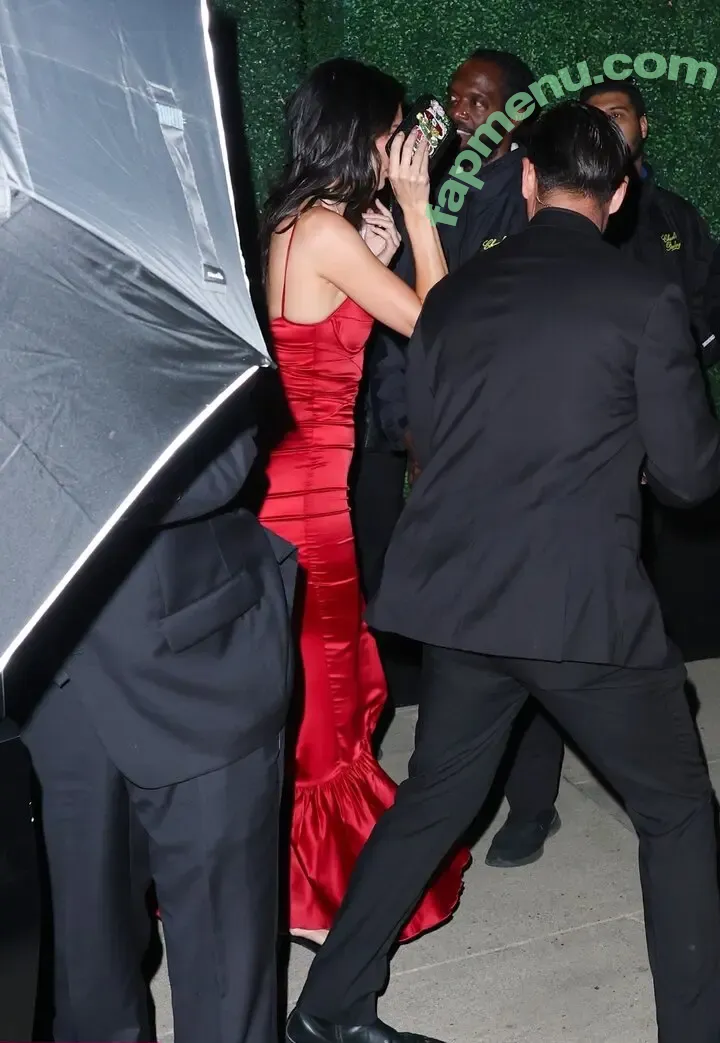 Kendall Jenner nude photo #5631 (KendallJenner)