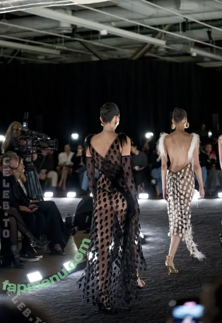 Kendall Jenner nude photo #5740 (KendallJenner)