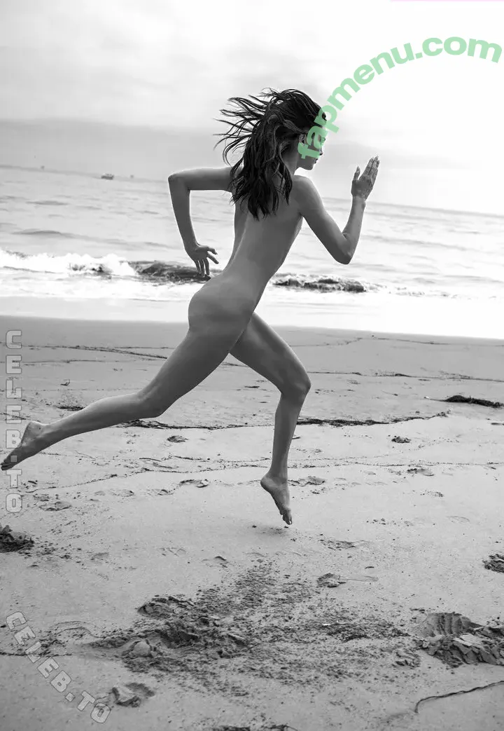 Kendall Jenner nude photo #5777 (KendallJenner)