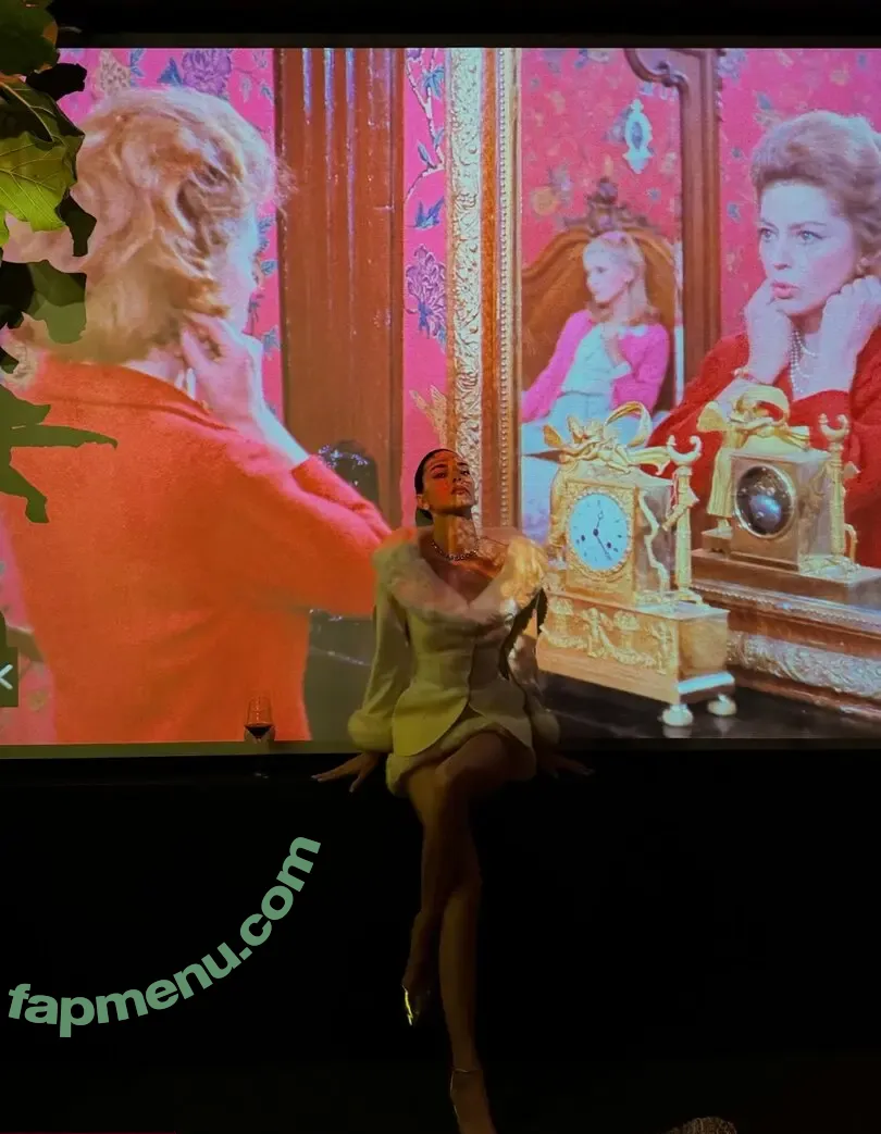 Kendall Jenner nude photo #5822 (KendallJenner)