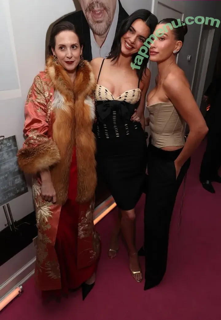 Kendall Jenner nude photo #5837 (KendallJenner)