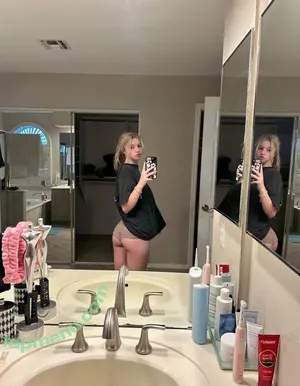  nude photo #0002