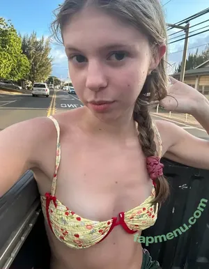 nude photo #0002