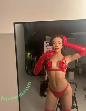 kendalloliviaraindrop / kendallraindrop nude photo #0001