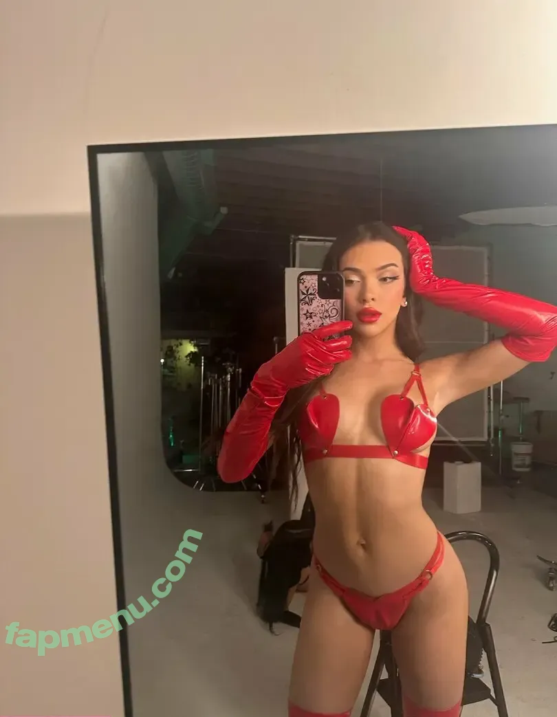 kendalloliviaraindrop nude photo #0001 (kendallraindrop)