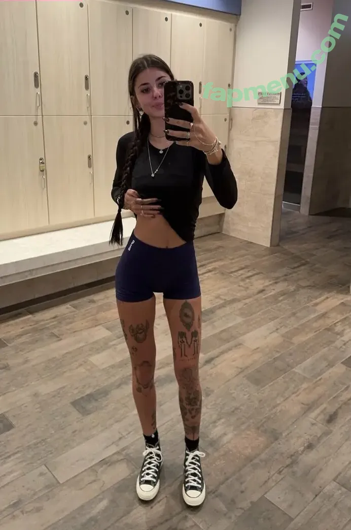 Kendlebutterworth nude photo #0005 (Kendlebutterworth)