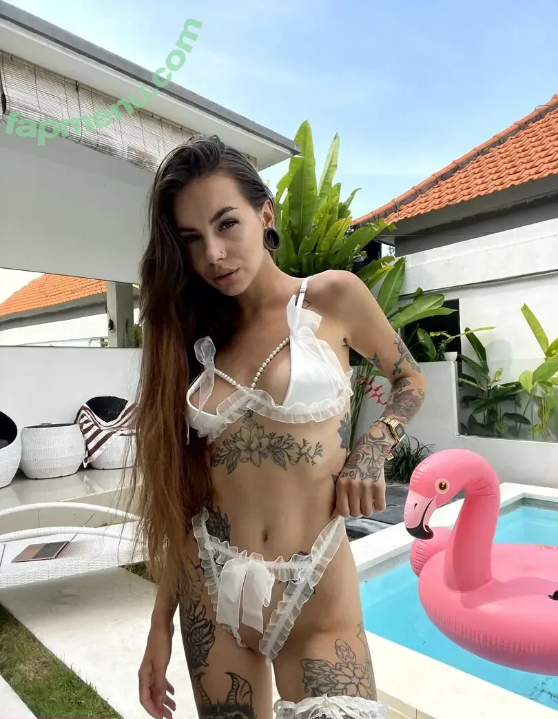 Kendra Lane nude photo #0050 (Adalyn.diary / kendraz25)