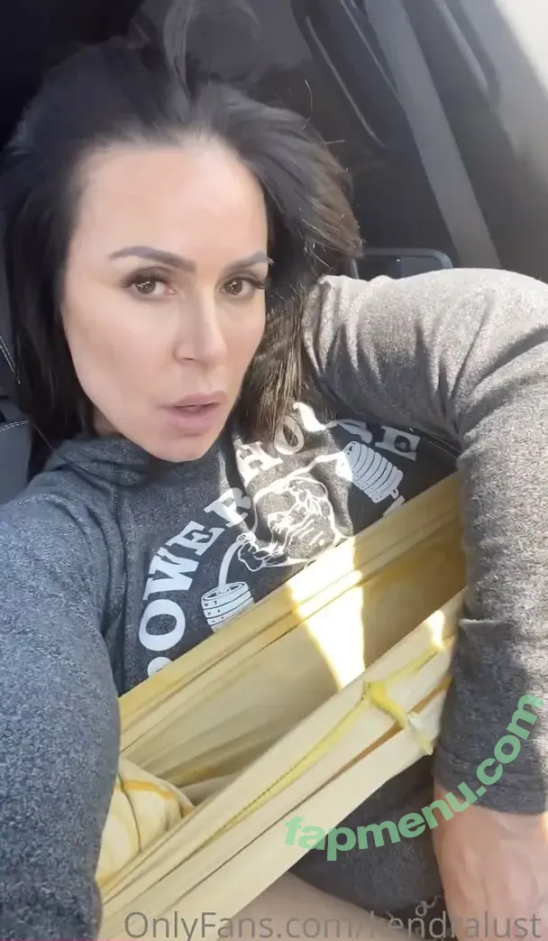 Kendra Lust nude photo #0152 (kendralust)